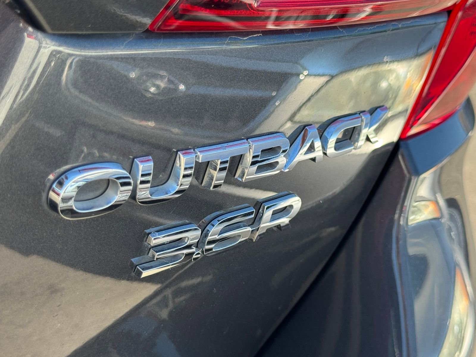 Used 2019 Subaru Outback 3.6R Limited image 5