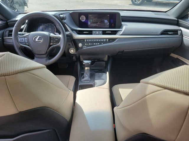 Used 2021 Lexus ES 350 w/ Accessory Package image 18