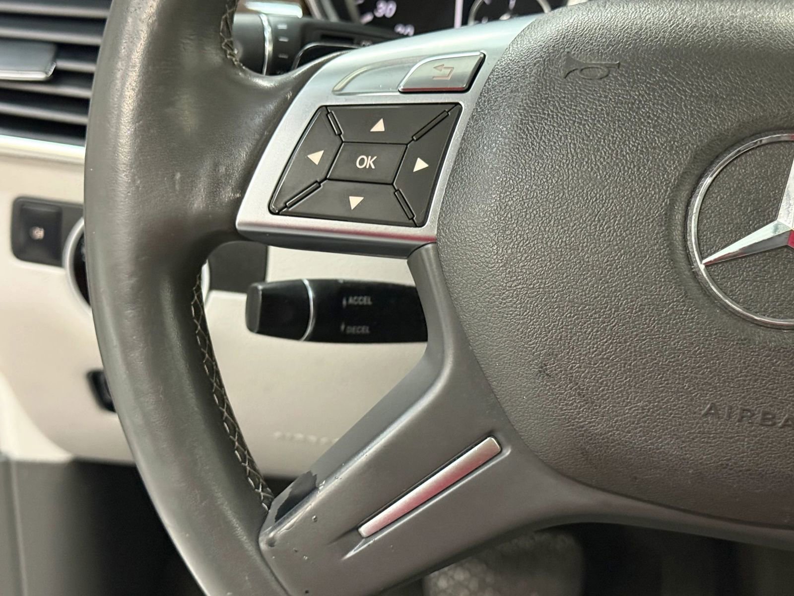 Used 2013 Mercedes-Benz ML 350 2WD image 30