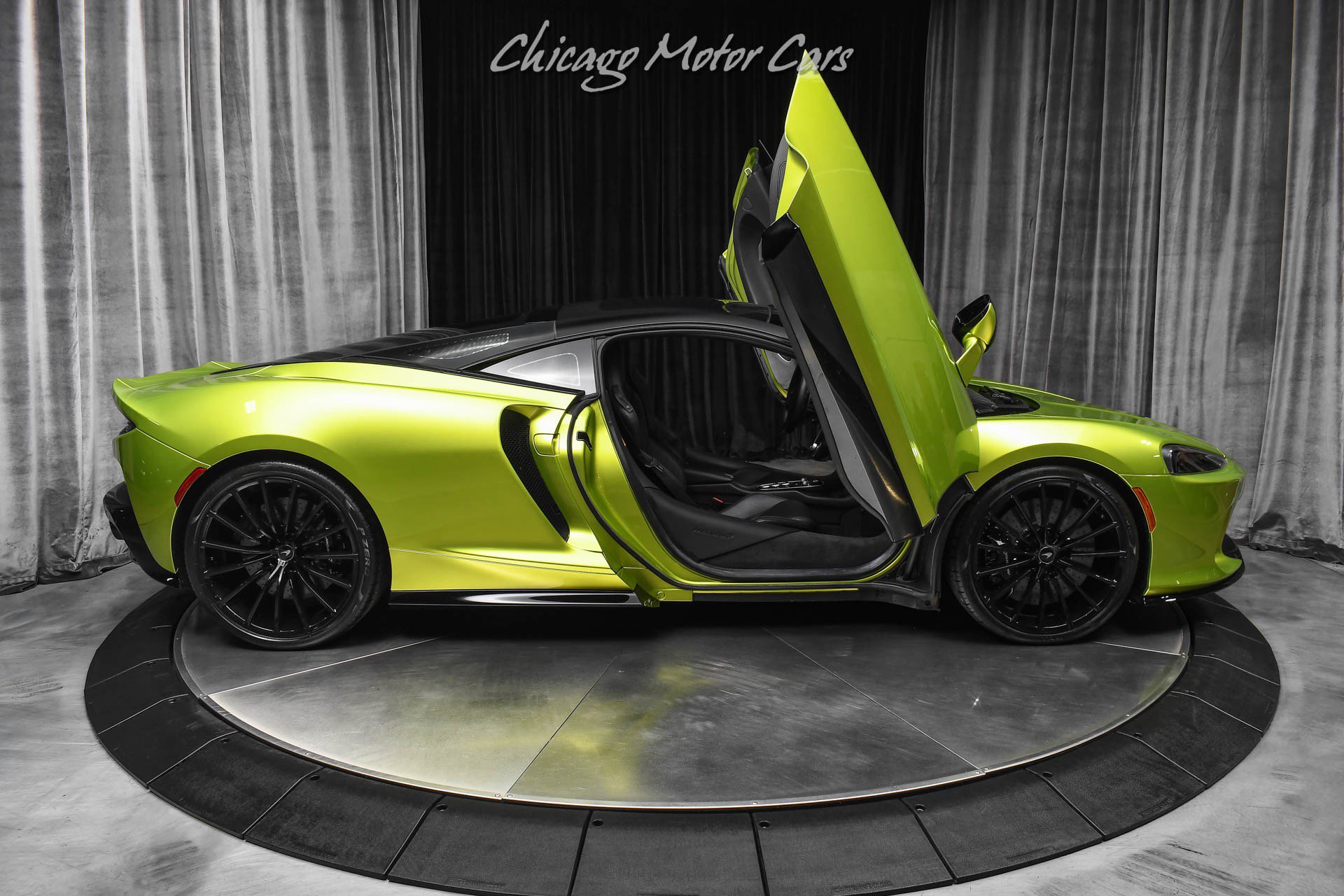 Used 2023 McLaren GT RWD image 49