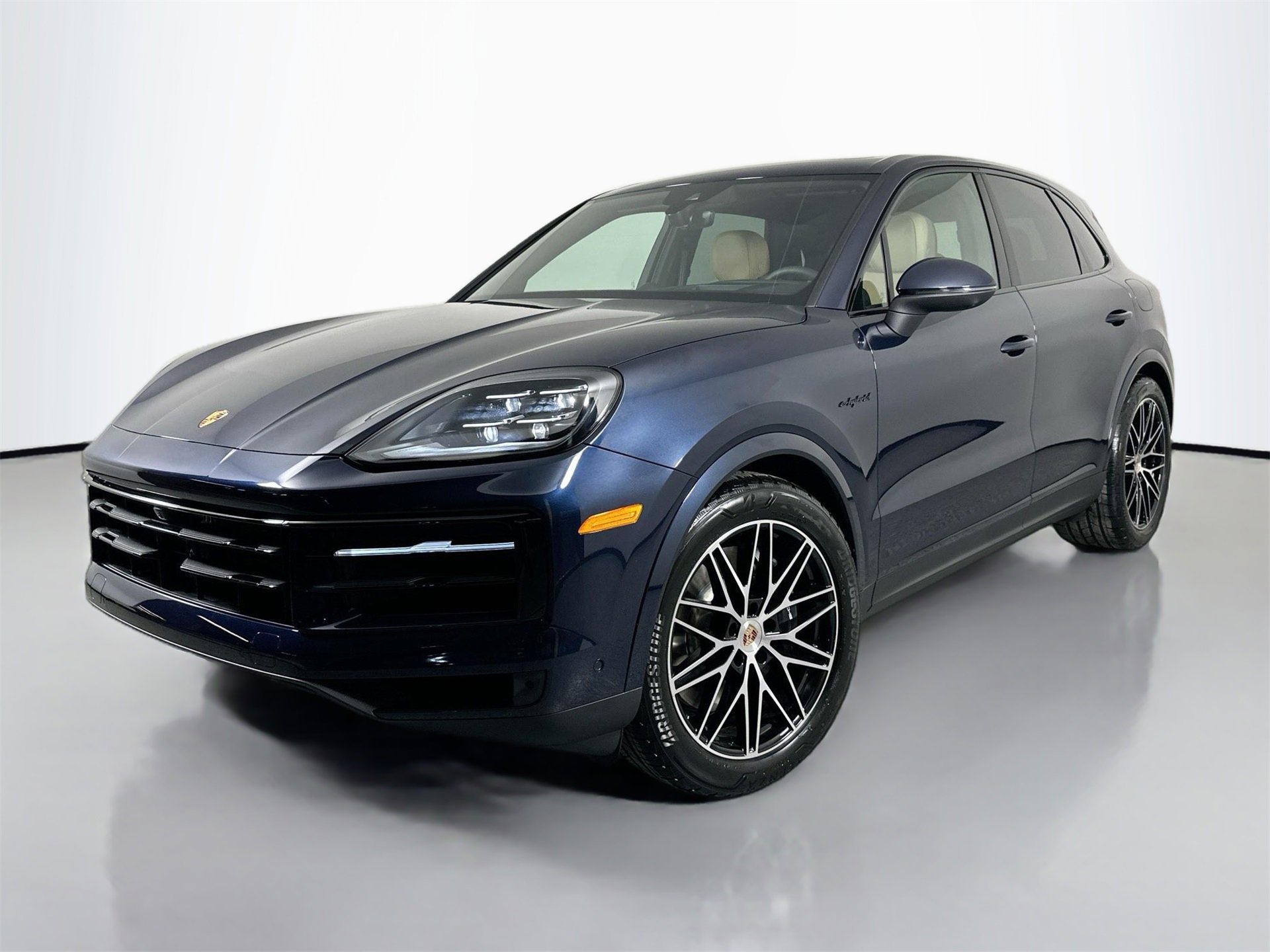 New 2026 Porsche Cayenne E-Hybrid video 1