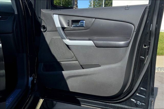 Used 2014 Ford Edge Sport w/ Driver Entry Package AWD/4WD image 24