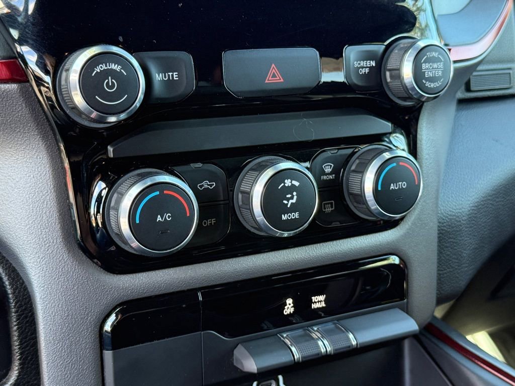 Used 2024 RAM 1500 Rebel image 26