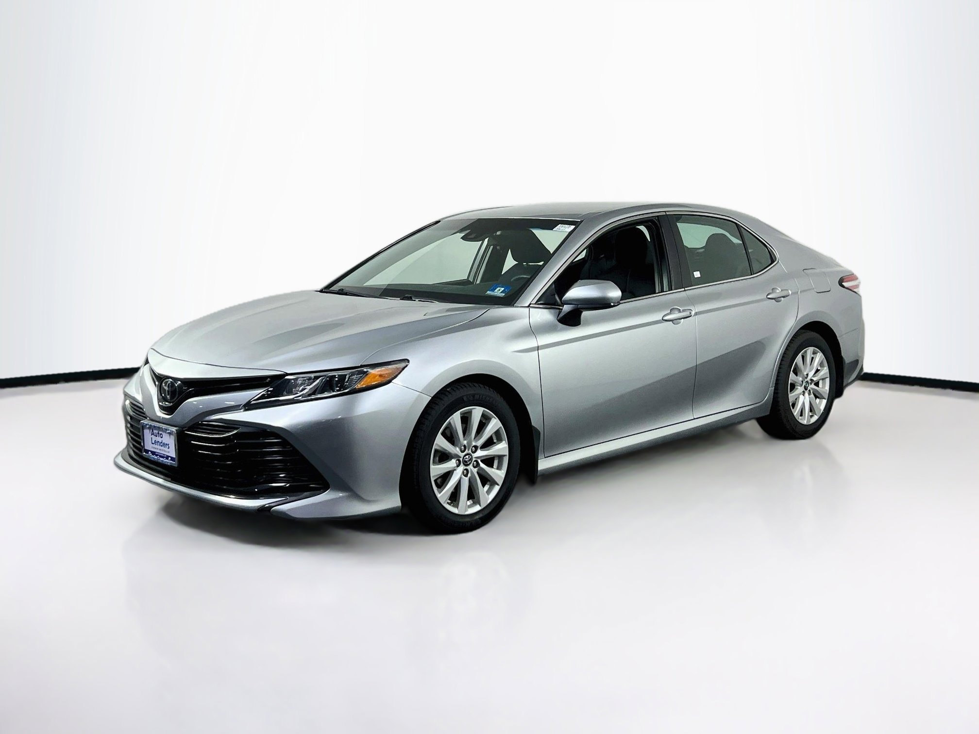 Used 2018 Toyota Camry LE w/ Protection Package (Q2) FWD image 1