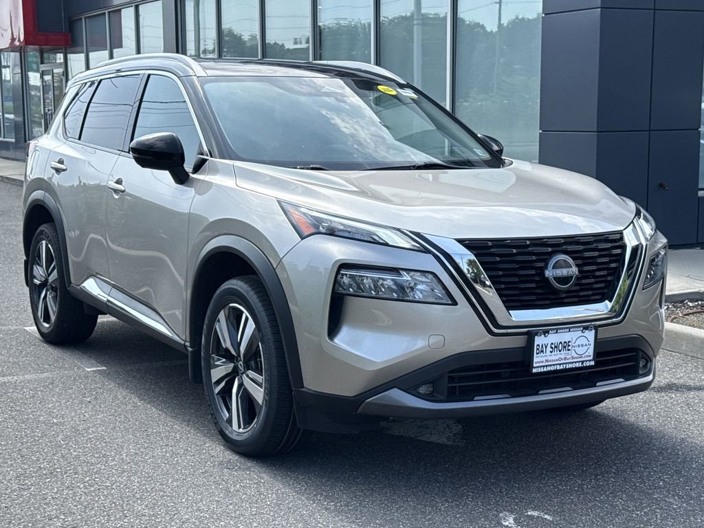 Certified 2022 Nissan Rogue SL image 2