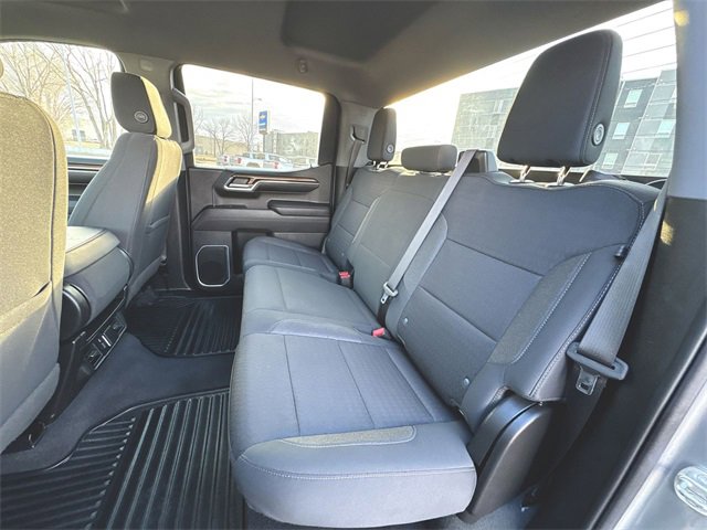 Used 2023 Chevrolet Silverado 1500 LT image 23