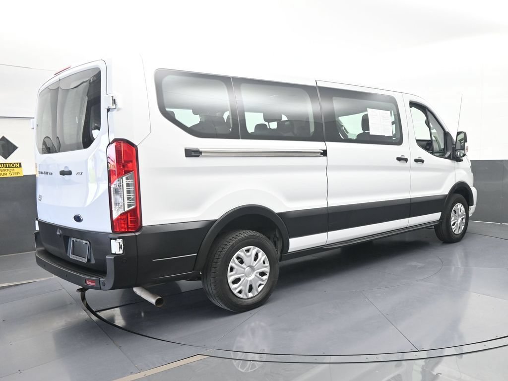 Used 2023 Ford Transit 350 XLT RWD image 6