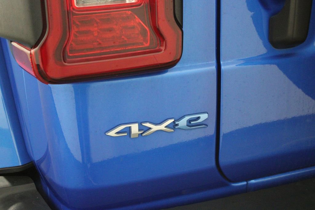 Used 2024 Jeep Wrangler Unlimited Sahara image 46