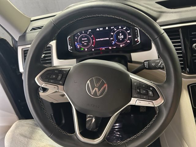 Used 2022 Volkswagen Atlas SEL AWD/4WD image 34