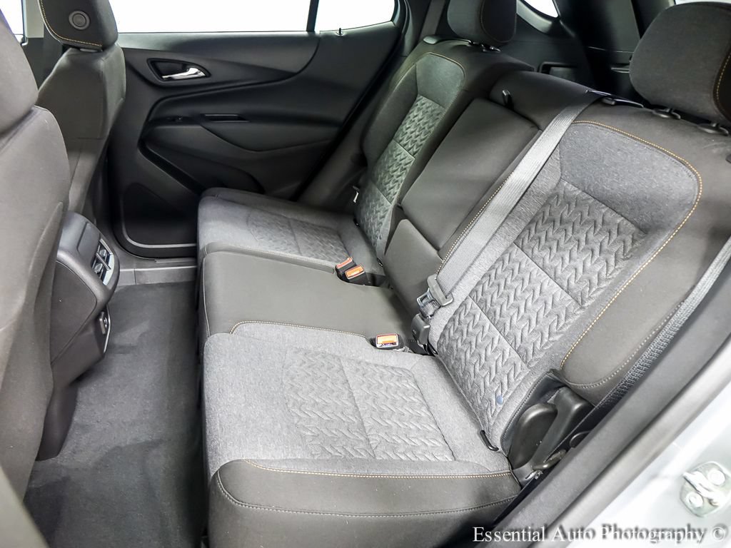 Used 2024 Chevrolet Equinox LT FWD image 11