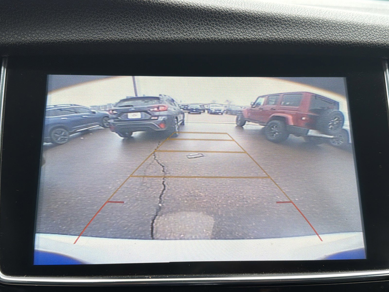 Used 2018 Buick Encore Preferred image 27