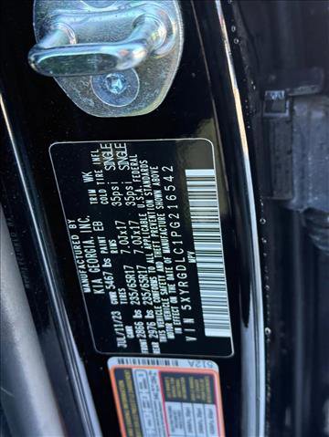 Used 2023 Kia Sorento LX image 26