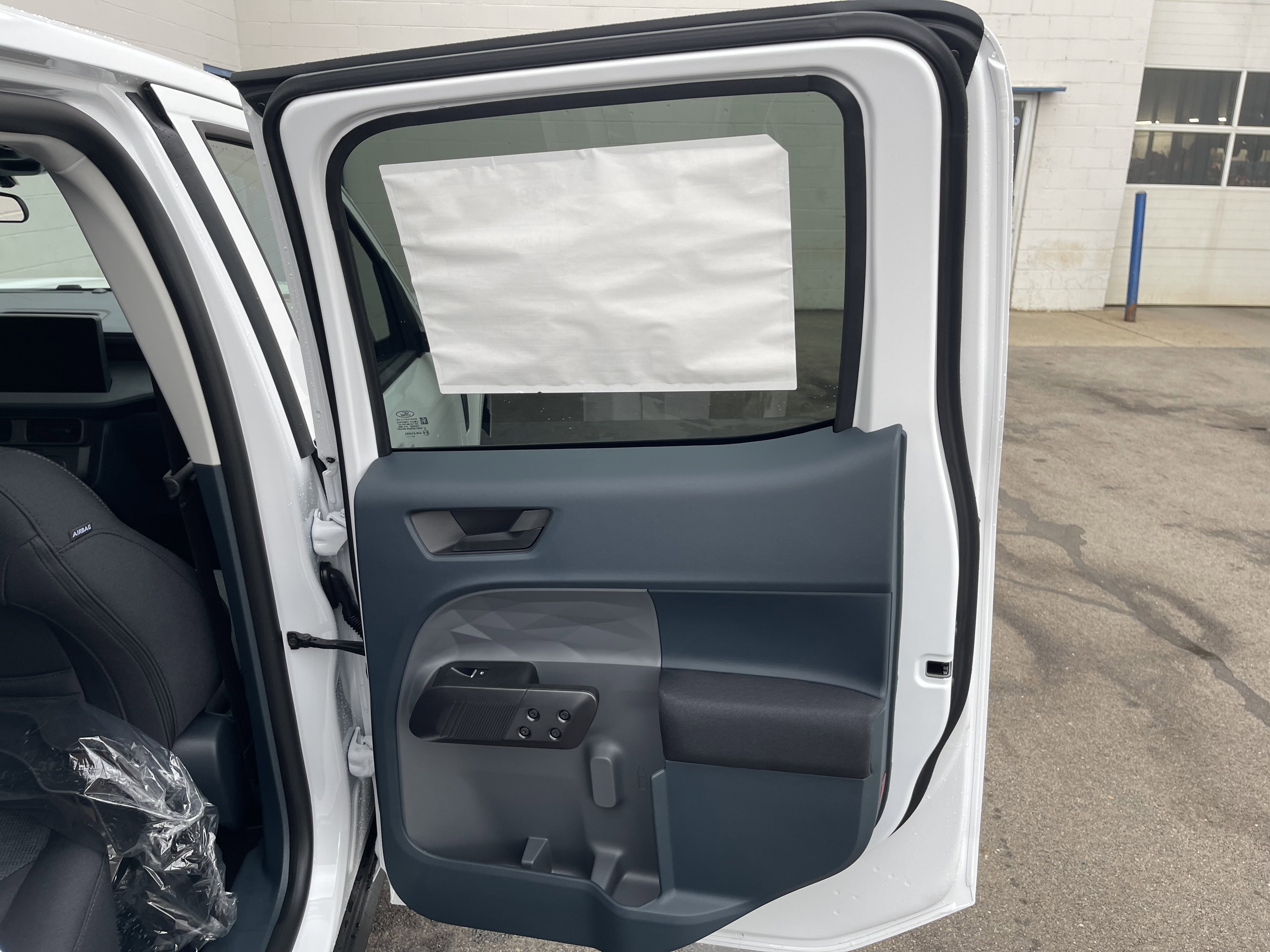 New 2025 Ford Maverick XL image 22