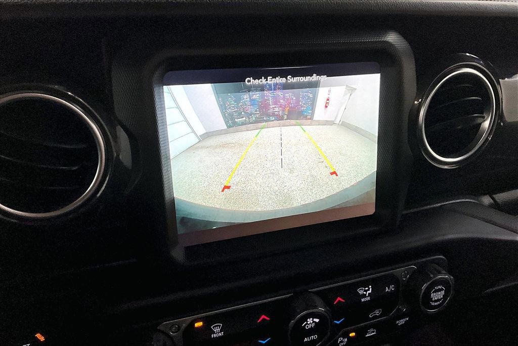 Used 2022 Jeep Wrangler Unlimited Sahara image 14