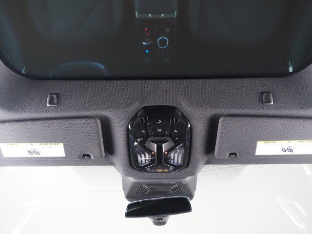 Used 2024 BMW iX xDrive50 w/ Premium Package image 87