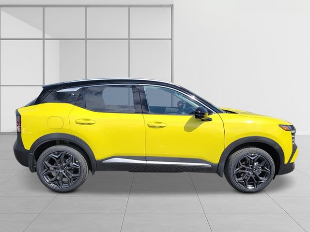 New 2026 Nissan Kicks SR w/ SR Premium Package AWD/4WD image 7