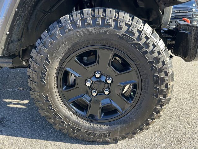 Certified 2022 Jeep Gladiator Mojave w/ LED Lighting Group image 14