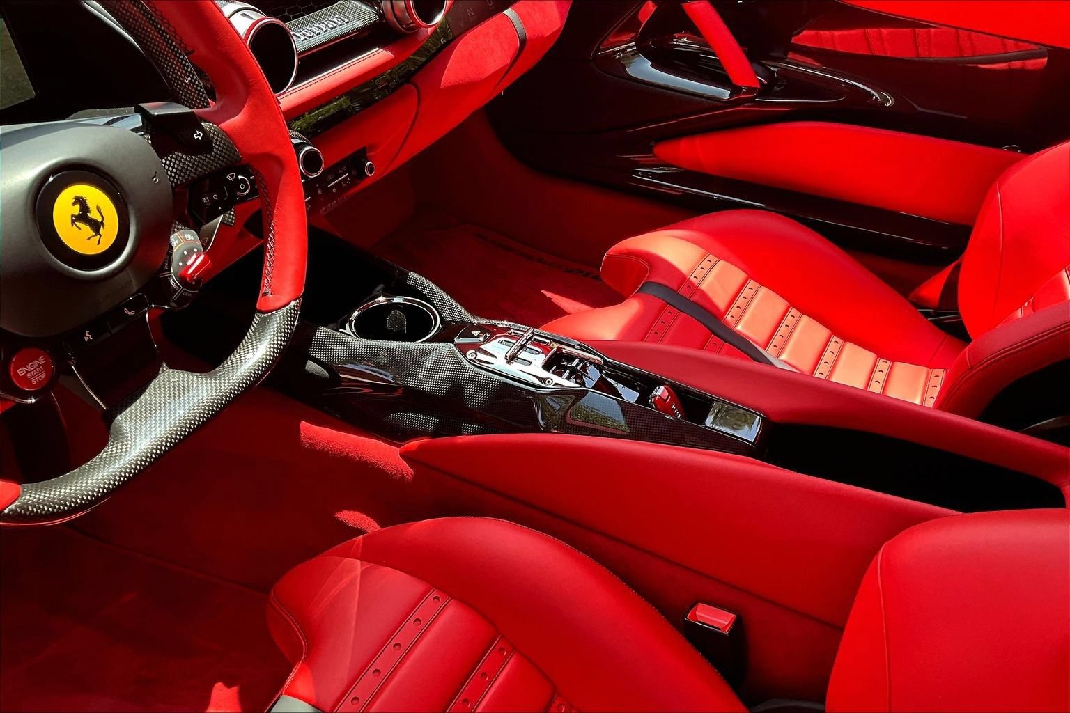 Used 2022 Ferrari 812 Competizione RWD image 16