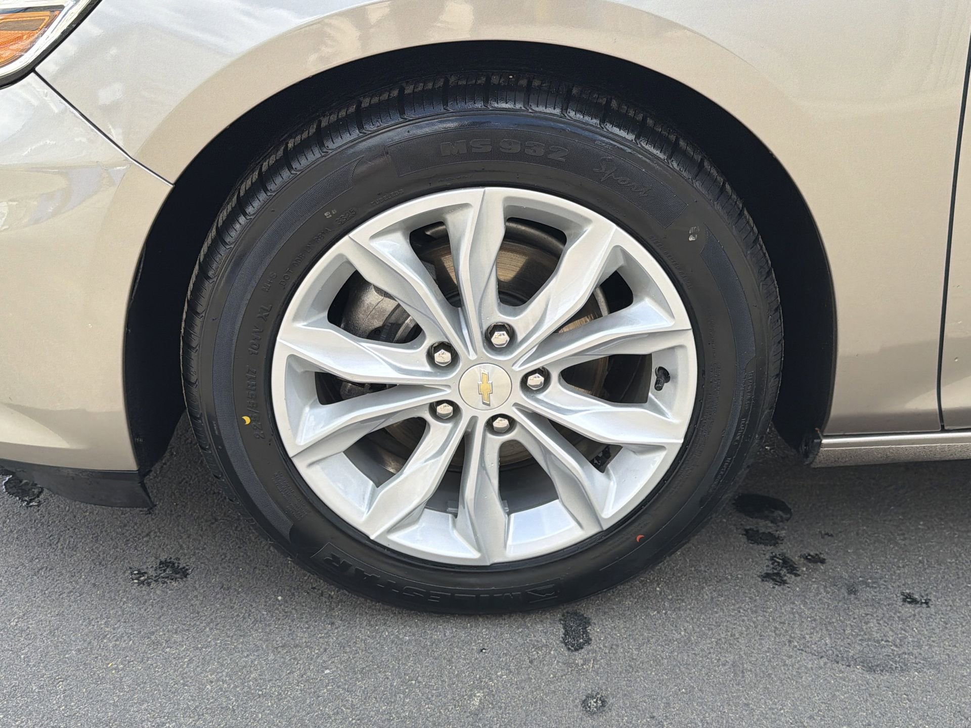 Used 2024 Chevrolet Malibu LT image 31