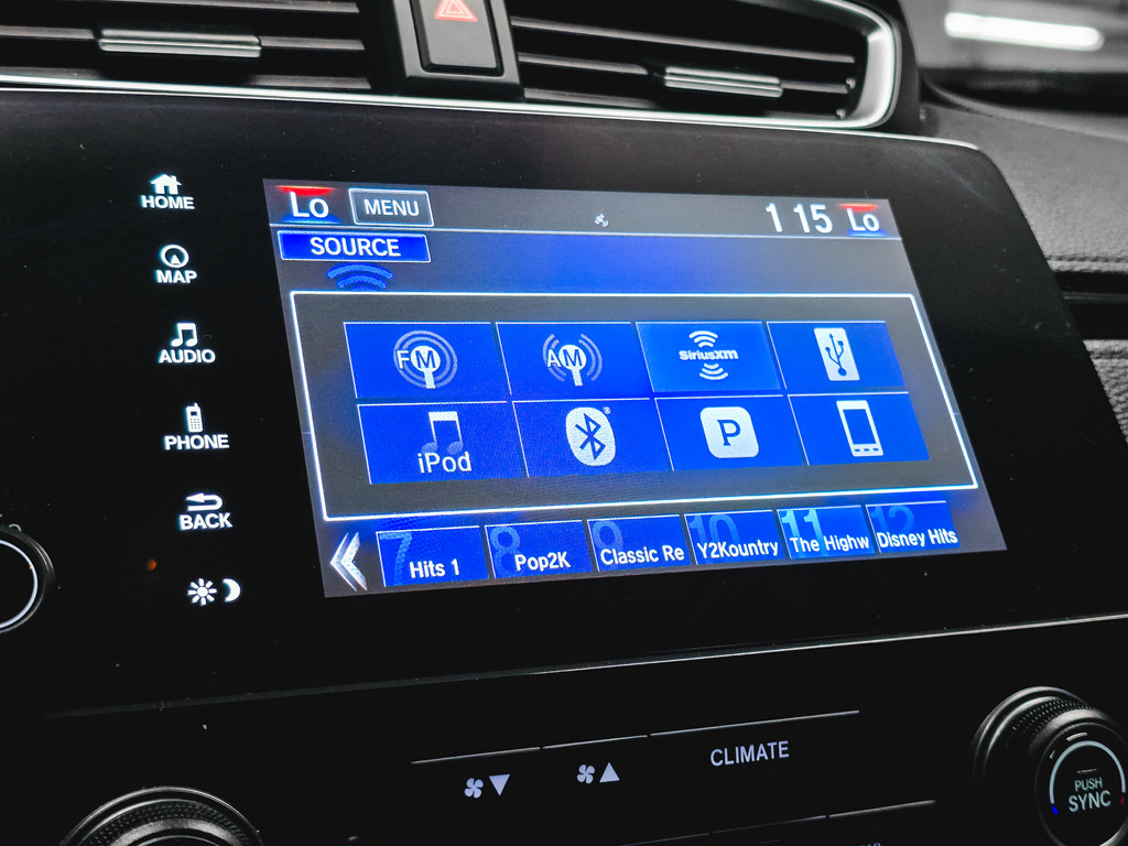 Used 2017 Honda CR-V Touring image 26