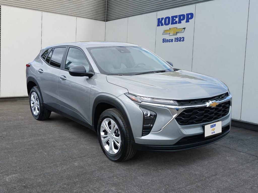 New 2026 Chevrolet Trax LS image 7
