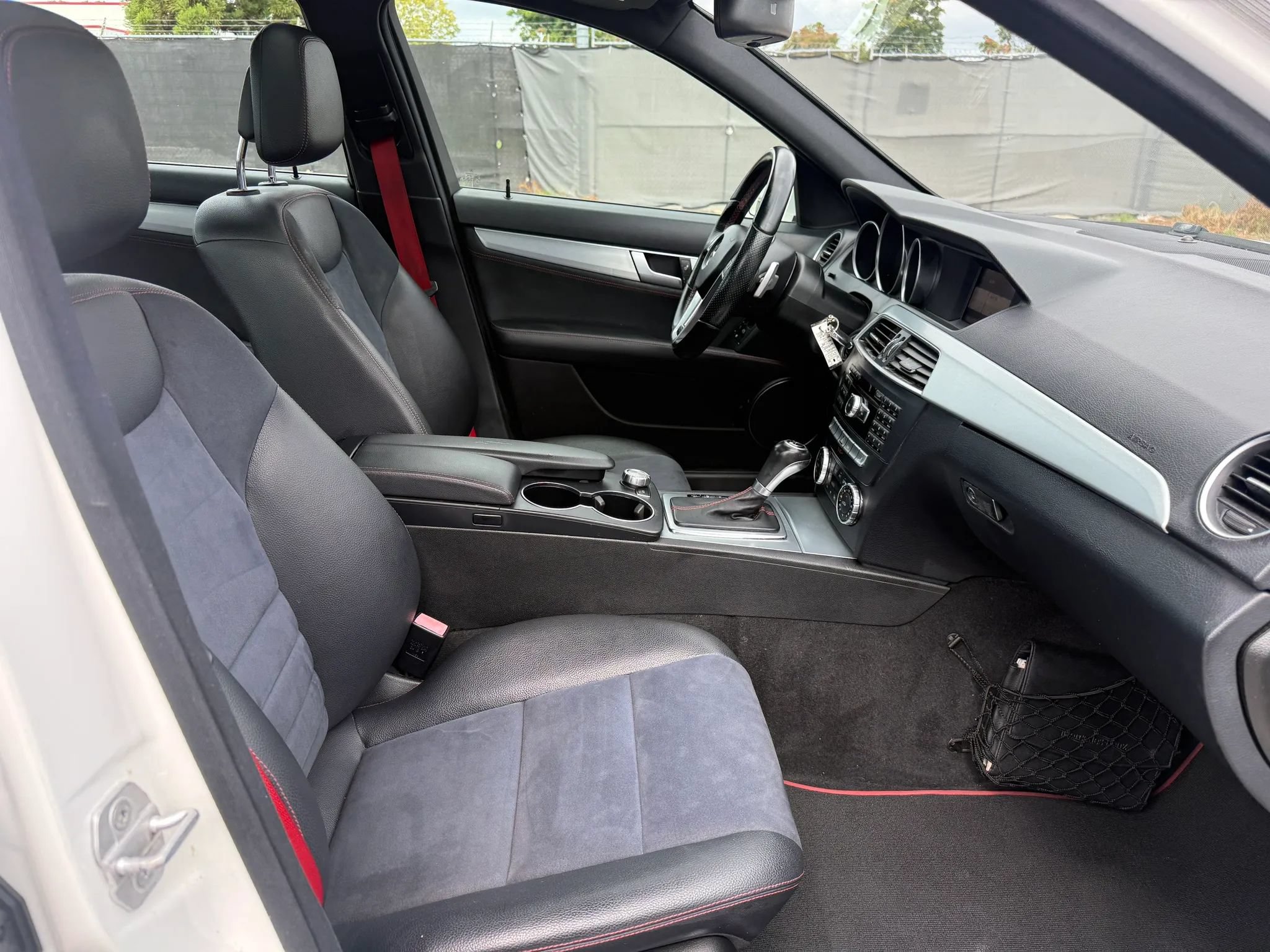 Used 2014 Mercedes-Benz C 300 4MATIC Sedan image 18