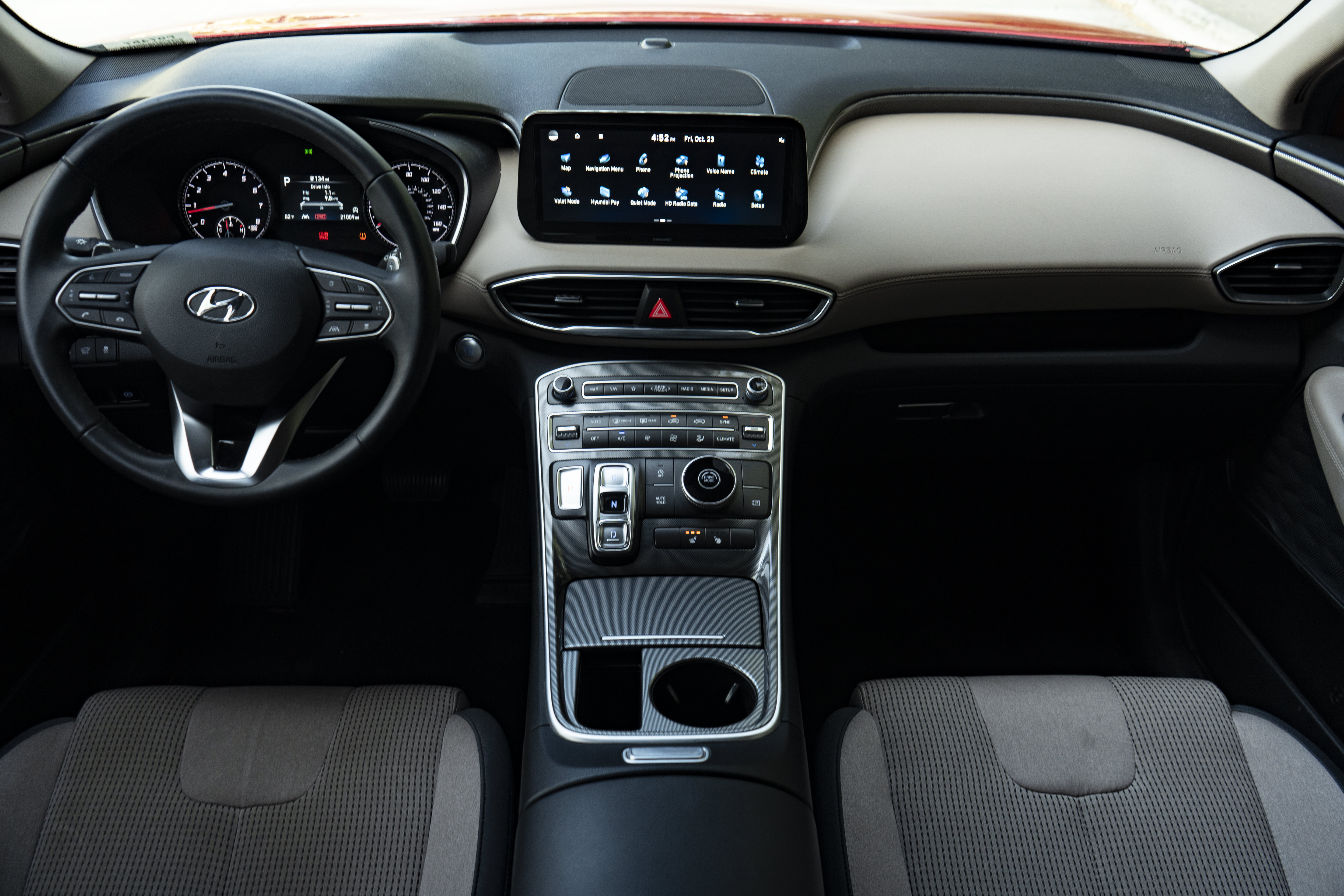 Used 2023 Hyundai Santa Fe SEL FWD image 25