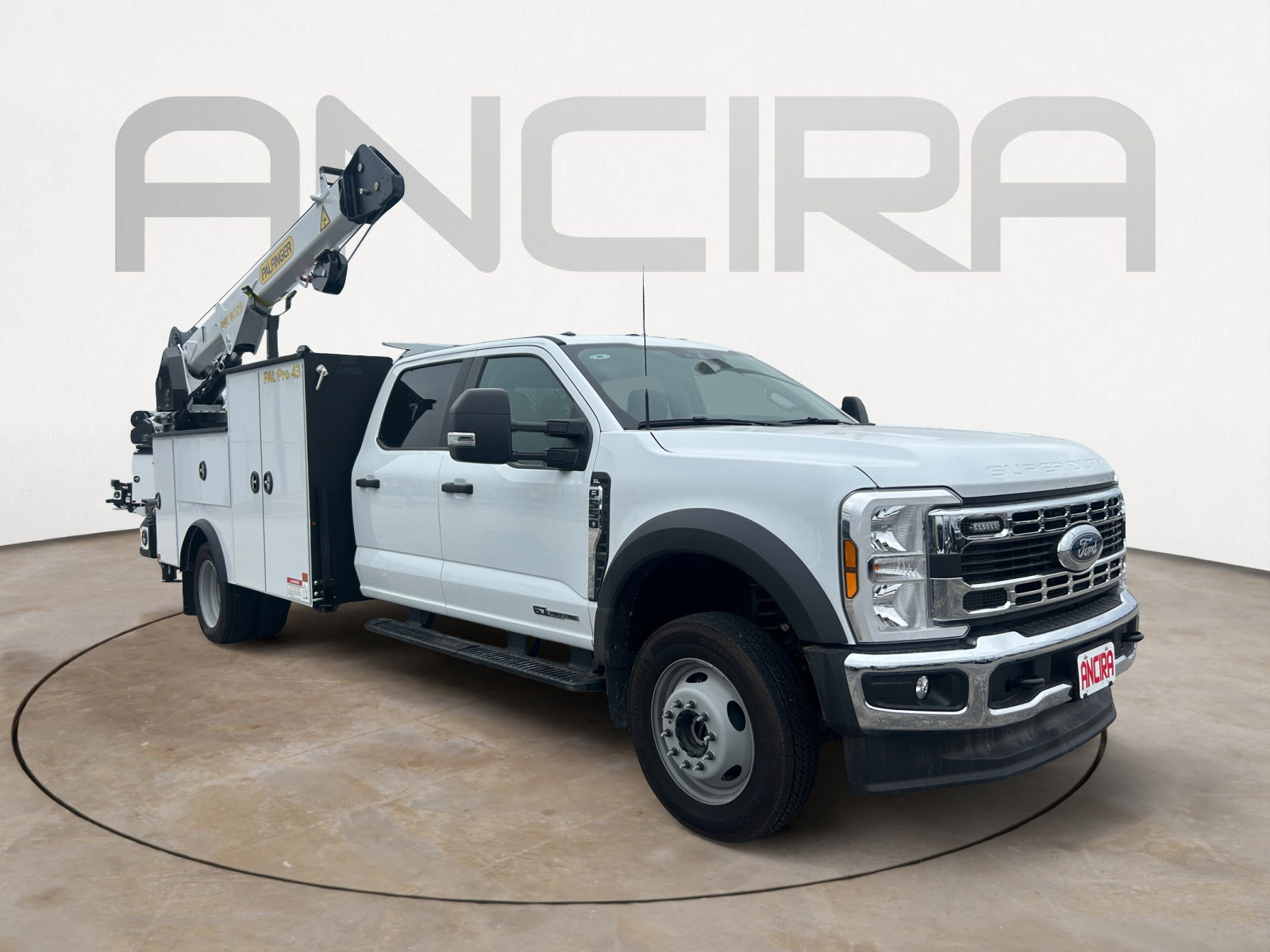 New 2026 Ford F550 4x4 Crew Cab image 4