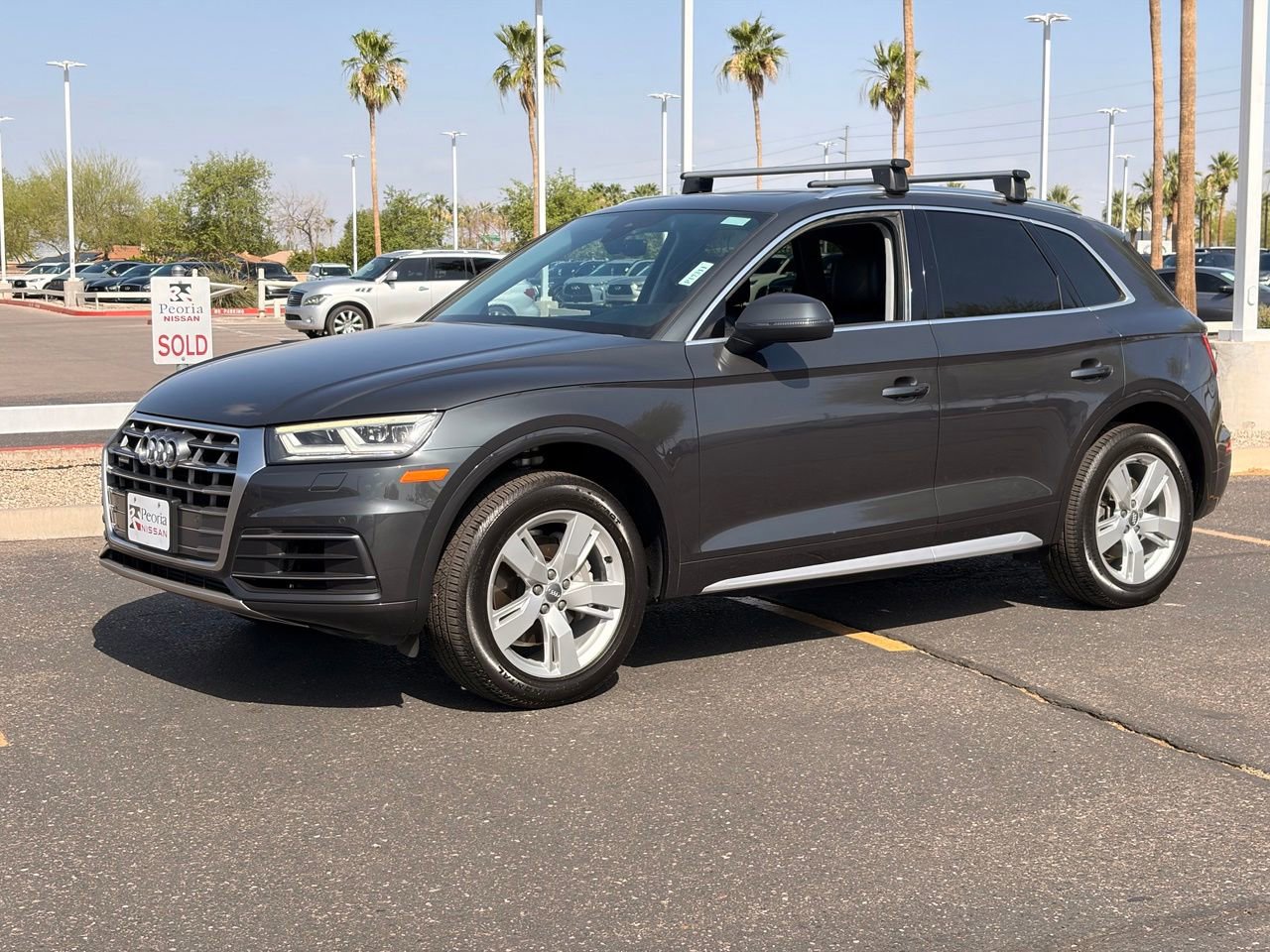 Used 2018 Audi Q5 2.0T Premium Plus w/ Premium Plus Package AWD/4WD image 2