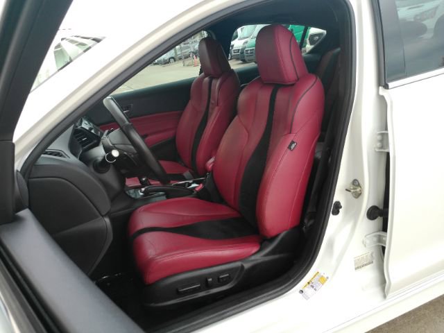 Used 2019 Acura ILX image 6