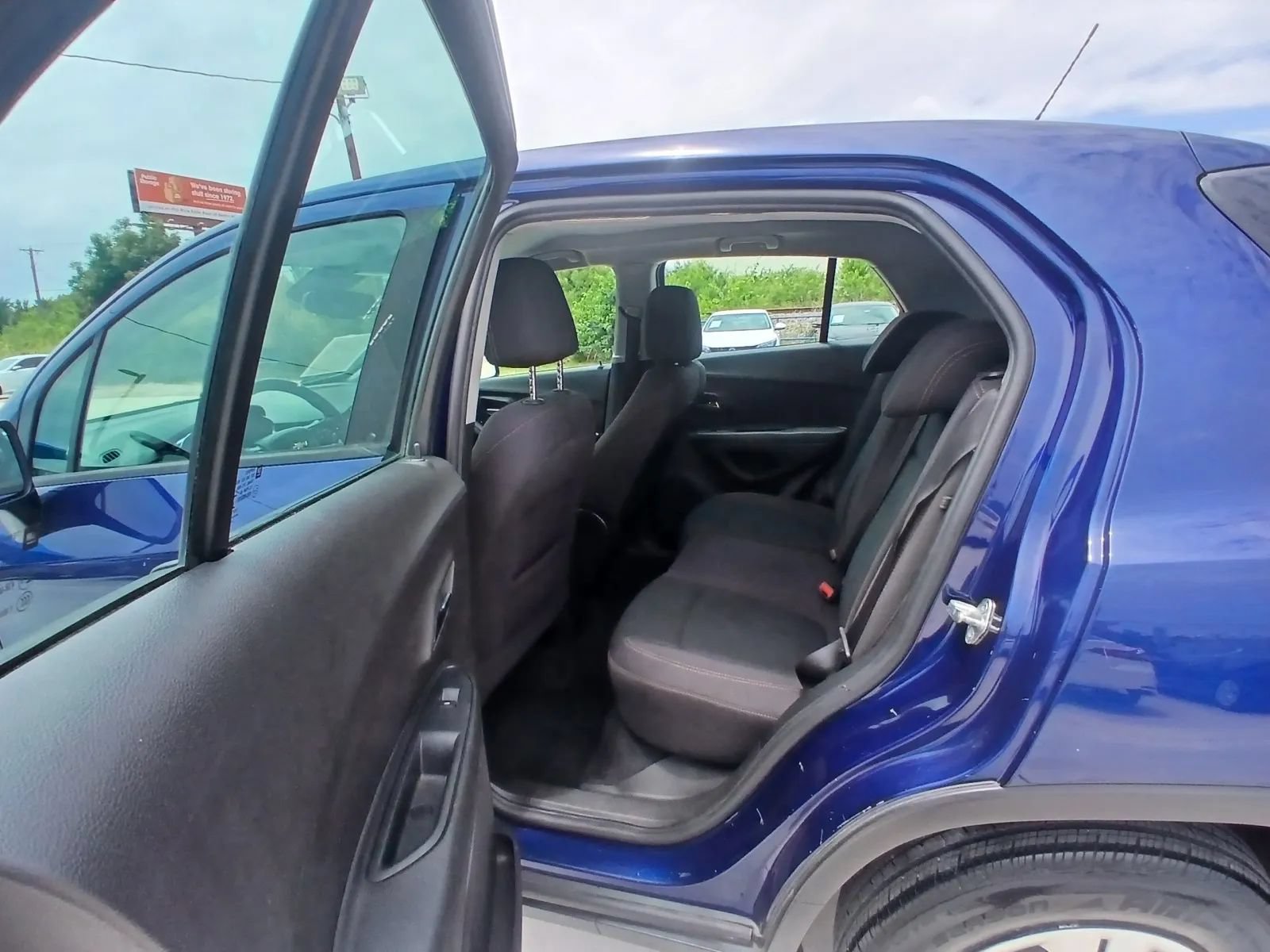 Used 2017 Chevrolet Trax LS FWD image 15