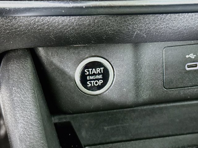 Used 2022 Nissan Rogue S AWD/4WD image 18