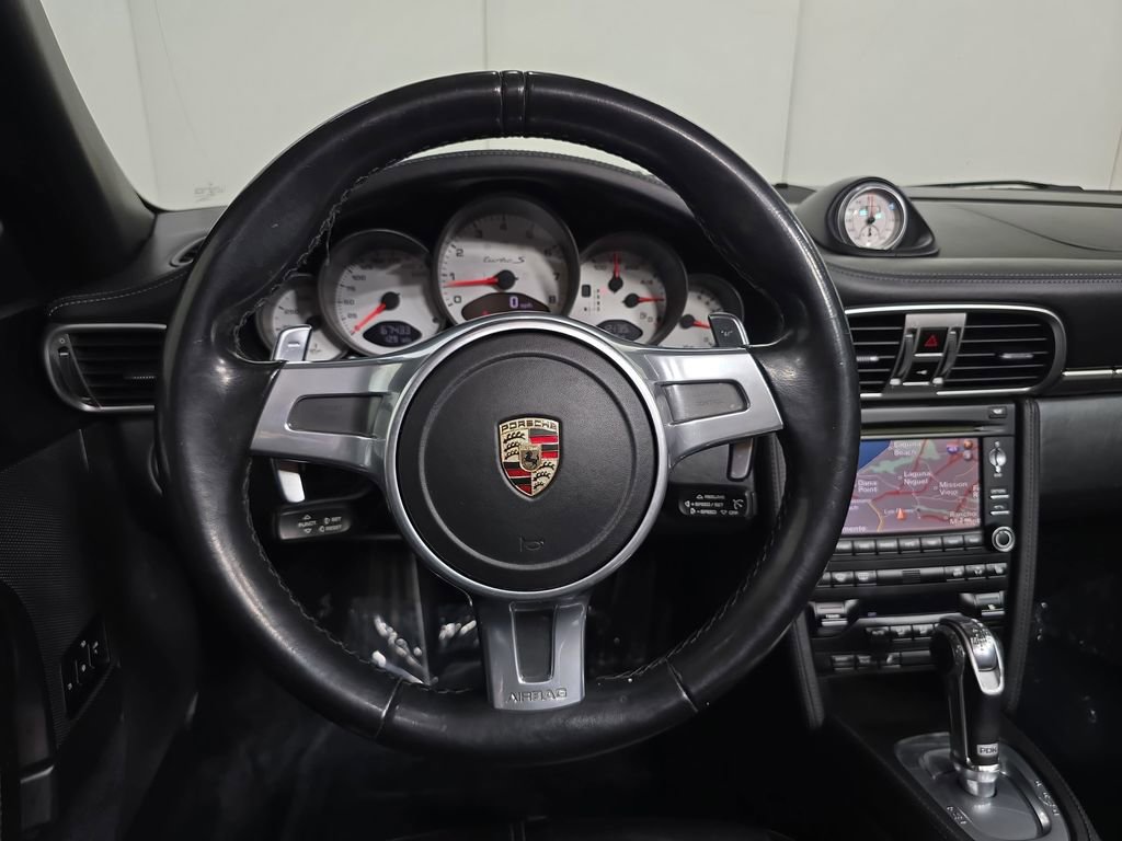Used 2011 Porsche 911 Turbo S image 14