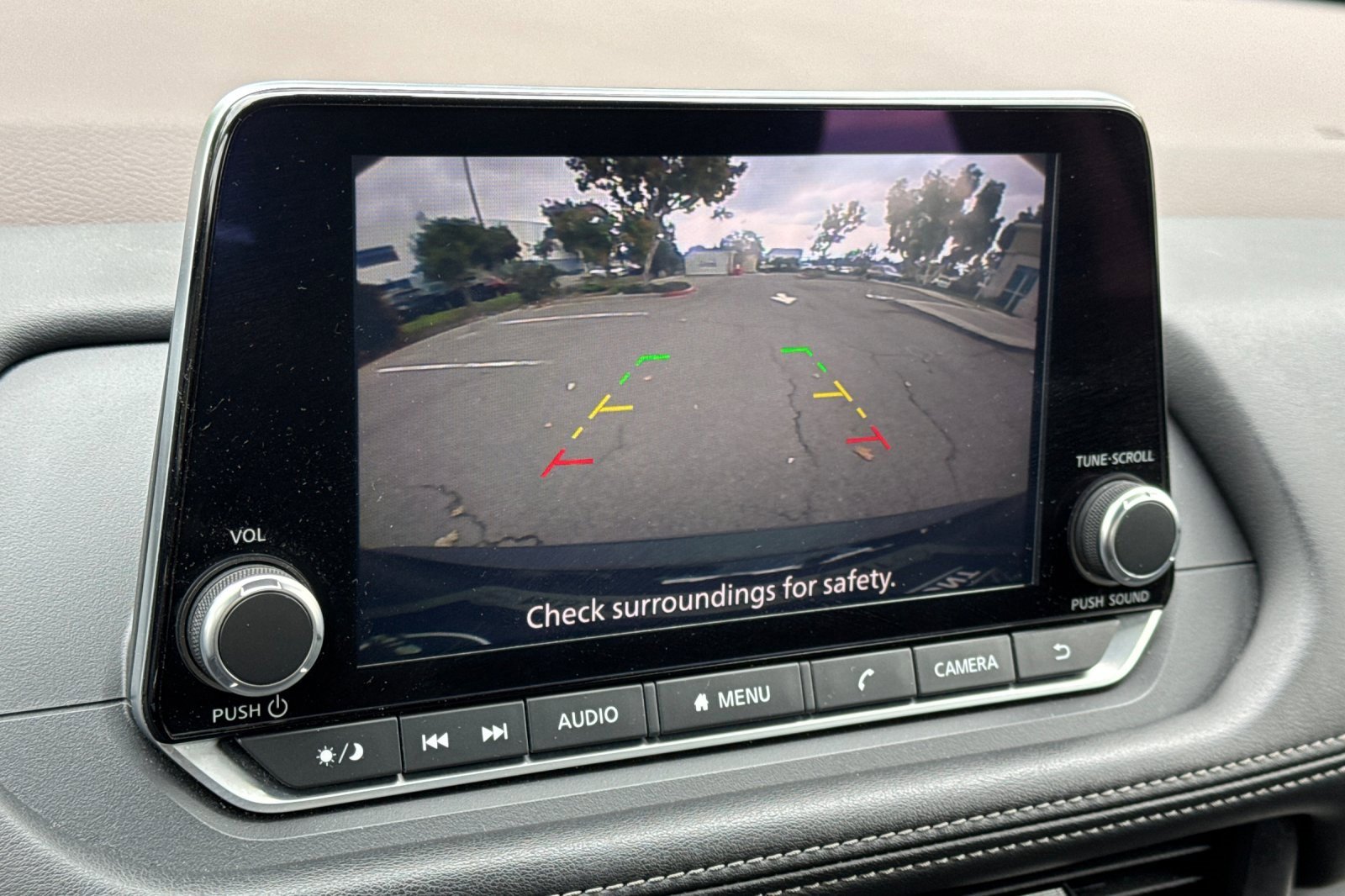 Certified 2023 Nissan Rogue SV image 22