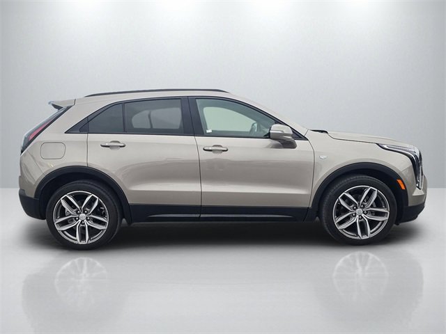 Used 2023 Cadillac XT4 Sport image 4