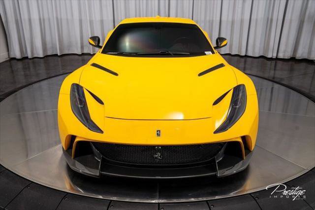 Used 2018 Ferrari 812 Superfast RWD image 8