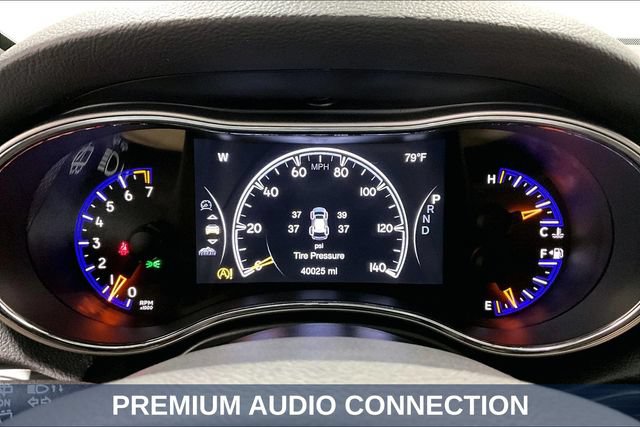 Used 2020 Jeep Grand Cherokee Altitude AWD/4WD image 18