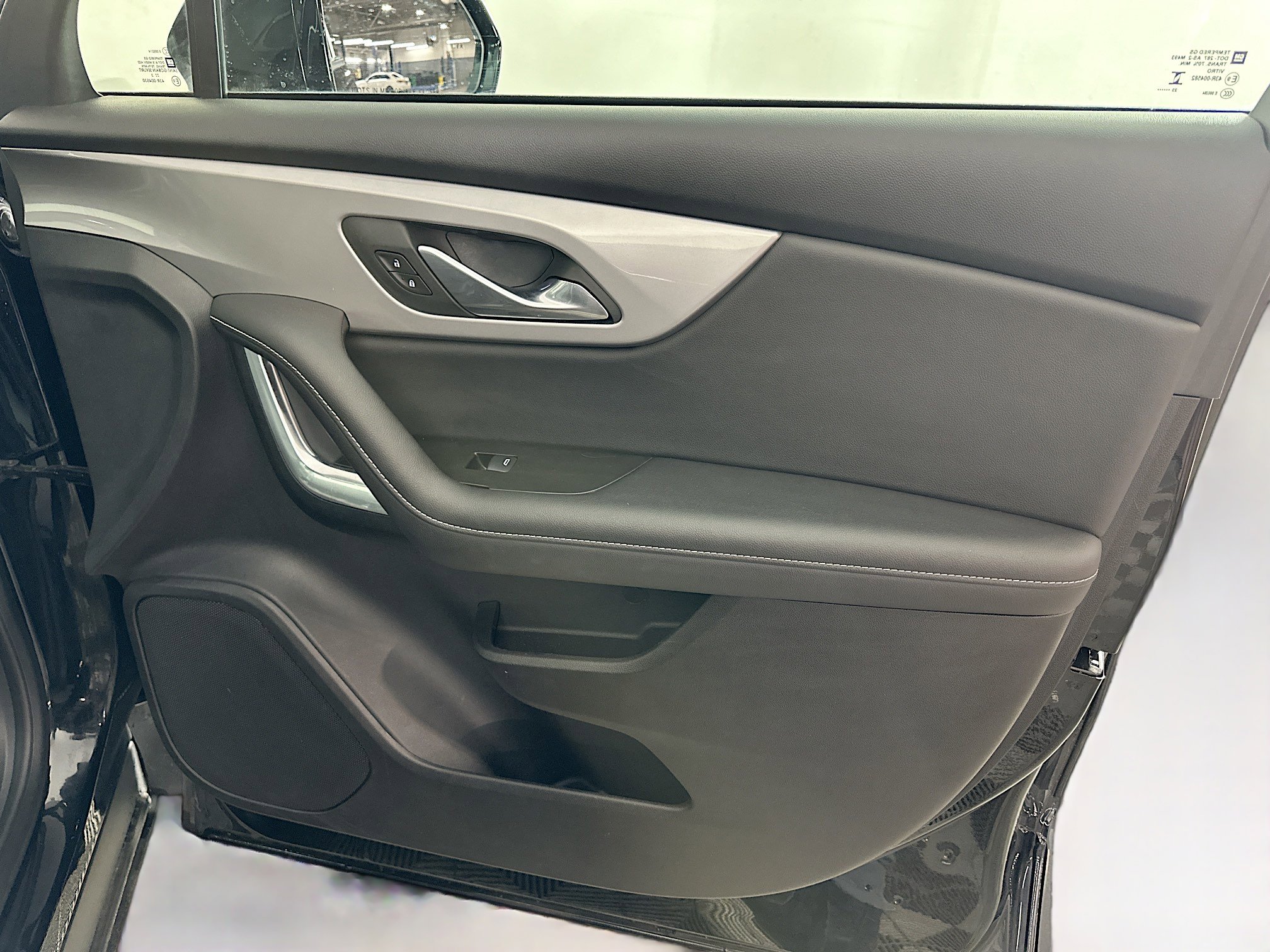 Used 2024 Chevrolet Blazer LT w/ Convenience Package image 33