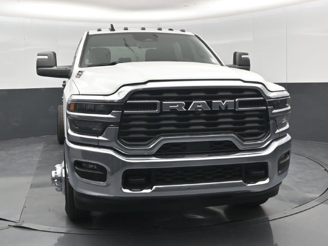 New 2026 RAM 3500 Tradesman w/ Chrome Appearance Group A AWD/4WD image 35