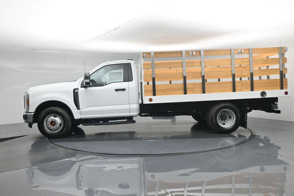 New 2025 Ford F350 XL w/ XL Chrome Package RWD image 23