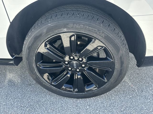 Used 2022 Lincoln Navigator L Reserve image 10