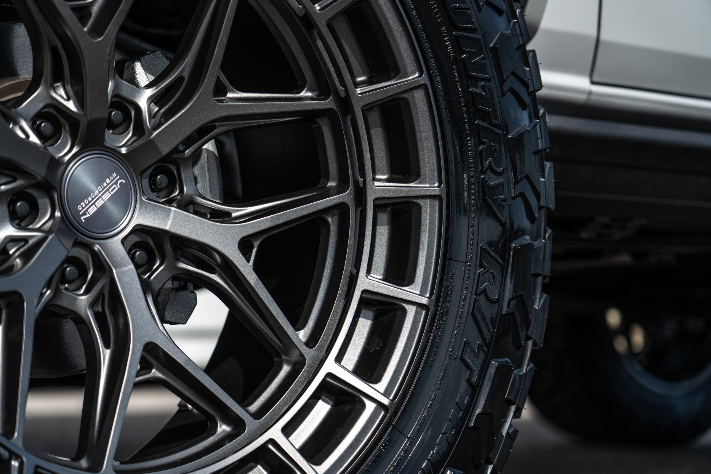 New 2026 Ford Bronco Badlands AWD/4WD image 25
