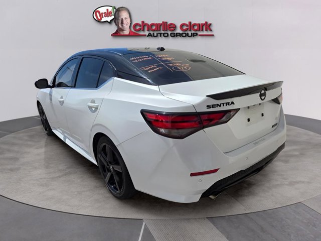Certified 2022 Nissan Sentra SR w/ Midnight Edition FWD image 4