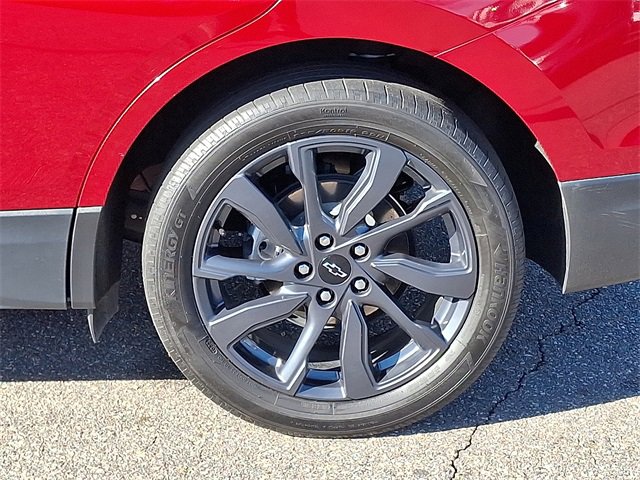 Used 2022 Chevrolet Equinox RS w/ RS Leather Package image 27