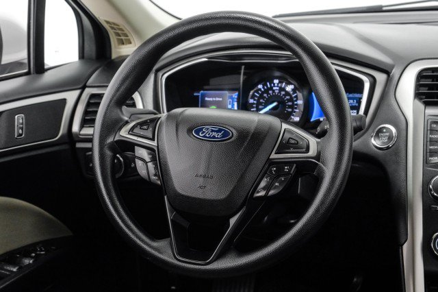 Used 2018 Ford Fusion S FWD image 14