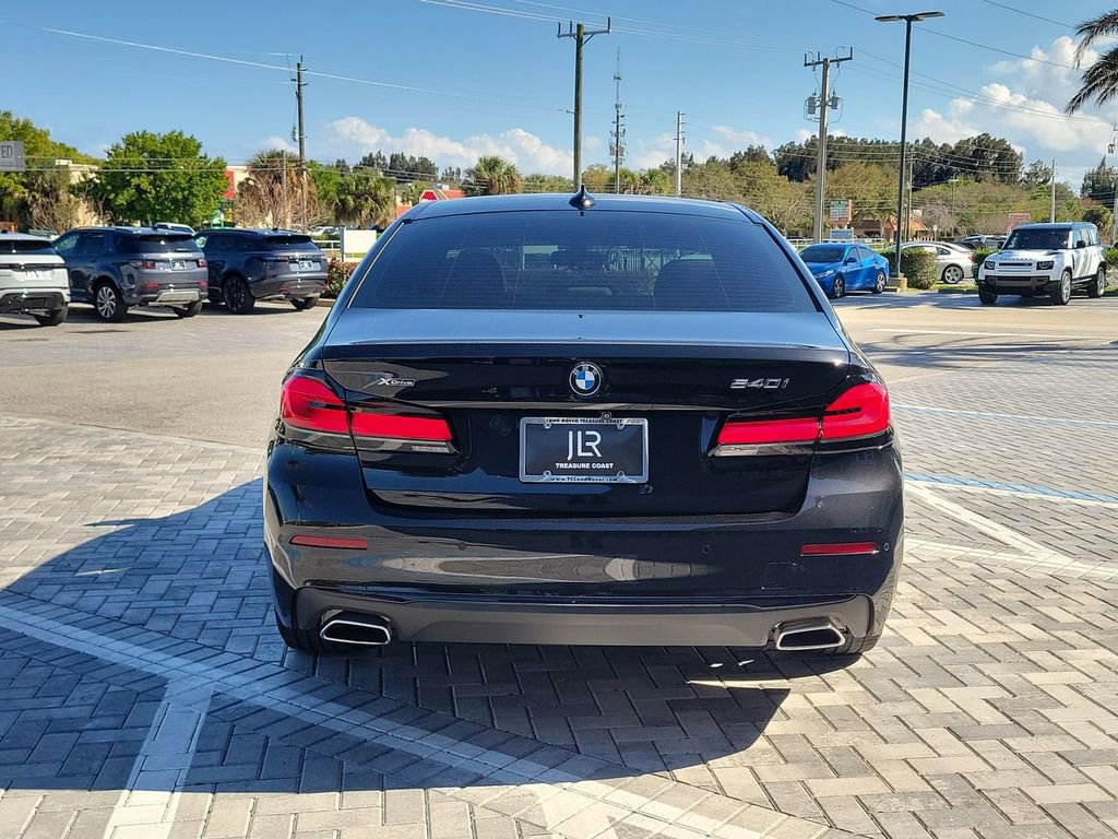 Used 2022 BMW 540i xDrive w/ Convenience Package image 4