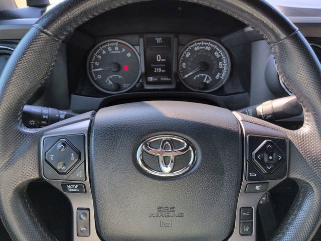 Used 2019 Toyota Tacoma TRD Sport image 33
