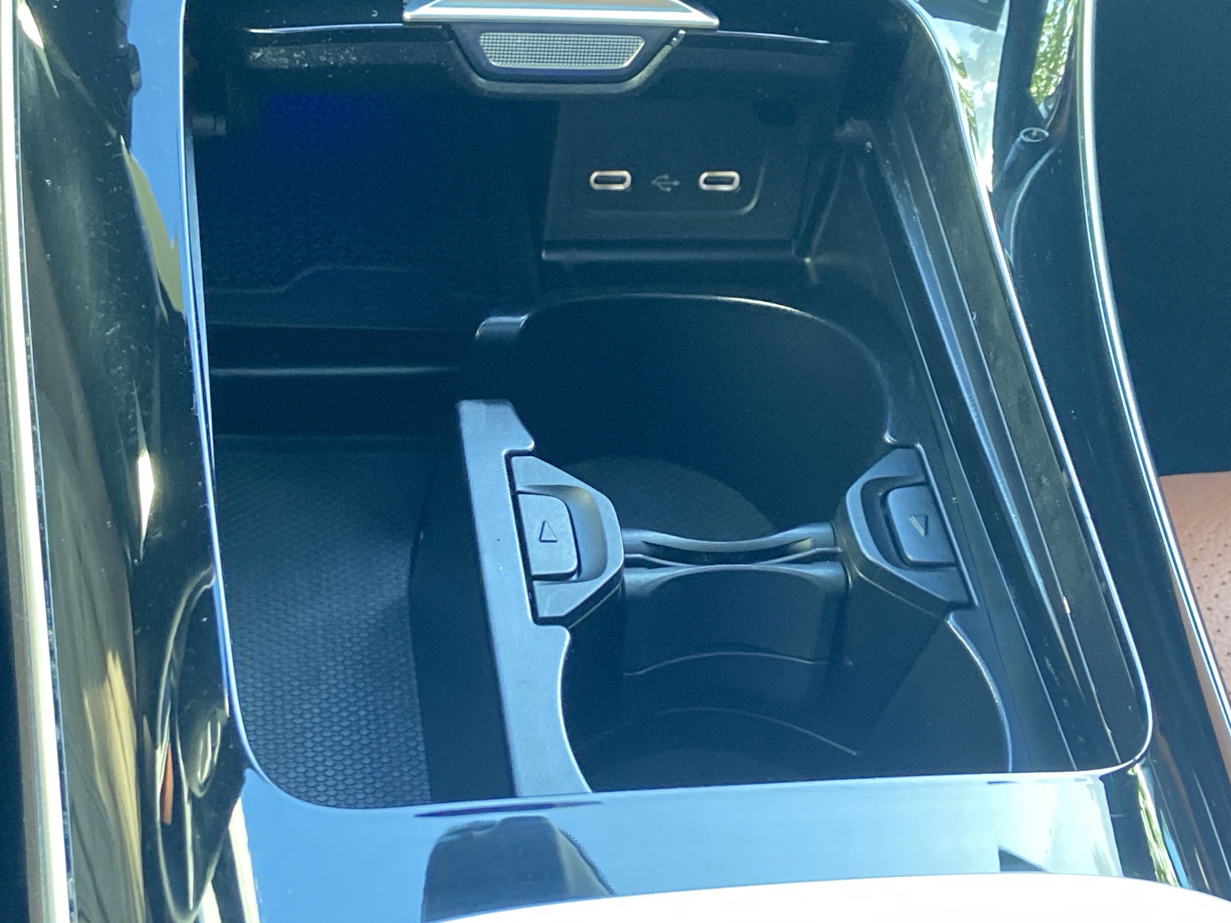 Certified 2025 Mercedes-Benz C 300 Sedan image 36