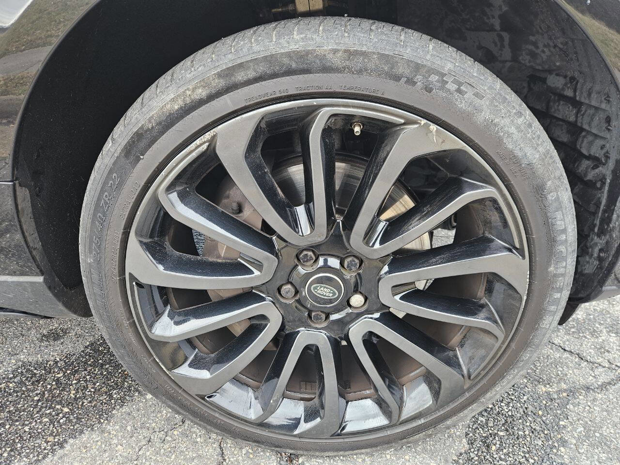 Used 2014 Land Rover Range Rover Supercharged image 27