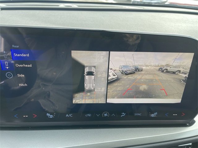 New 2026 Chevrolet Traverse LT w/ Driver Confidence Package image 17